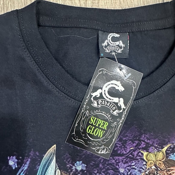 CABALLO TATTOOED GODDESS LADY BUTTERFLIES‎ GRAPHIC T-SHIRT Size M - Picture 2 of 5